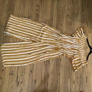 Xhilaration Romper Size small